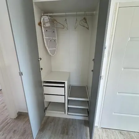 Charming Quite Apartment, Blizu Centra