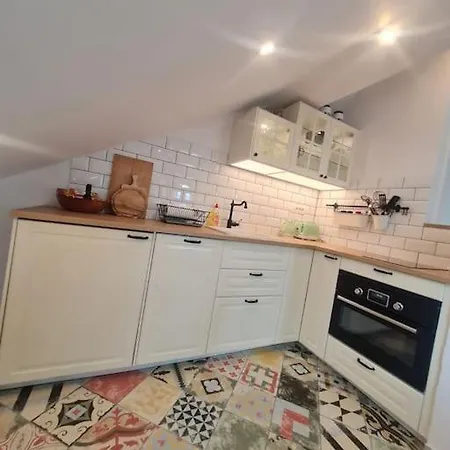 Charming Quite Apartment, Blizu Centra Apartament *