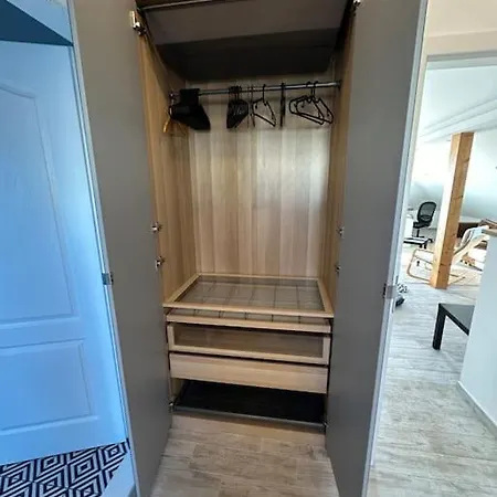 Apartament Charming Quite Apartment, Blizu Centra *