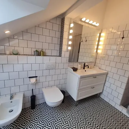 Charming Quite Apartment, Blizu Centra Apartment *