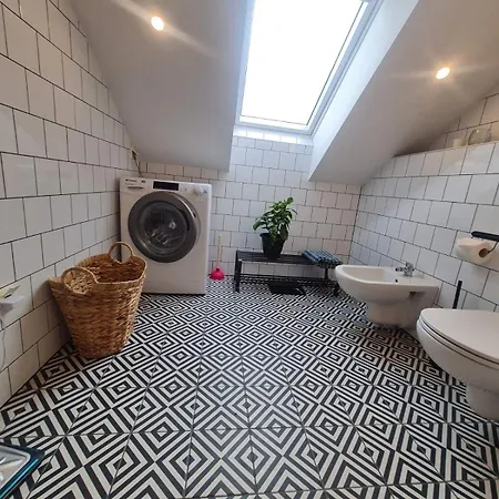 Charming Quite Apartment, Blizu Centra Apartament *