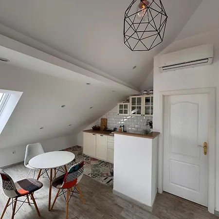 Charming Quite Apartment, Blizu Centra Apartament Split