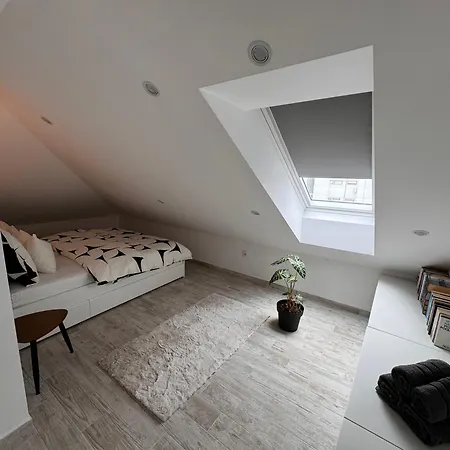 Charming Quite Apartment, Blizu Centra Split